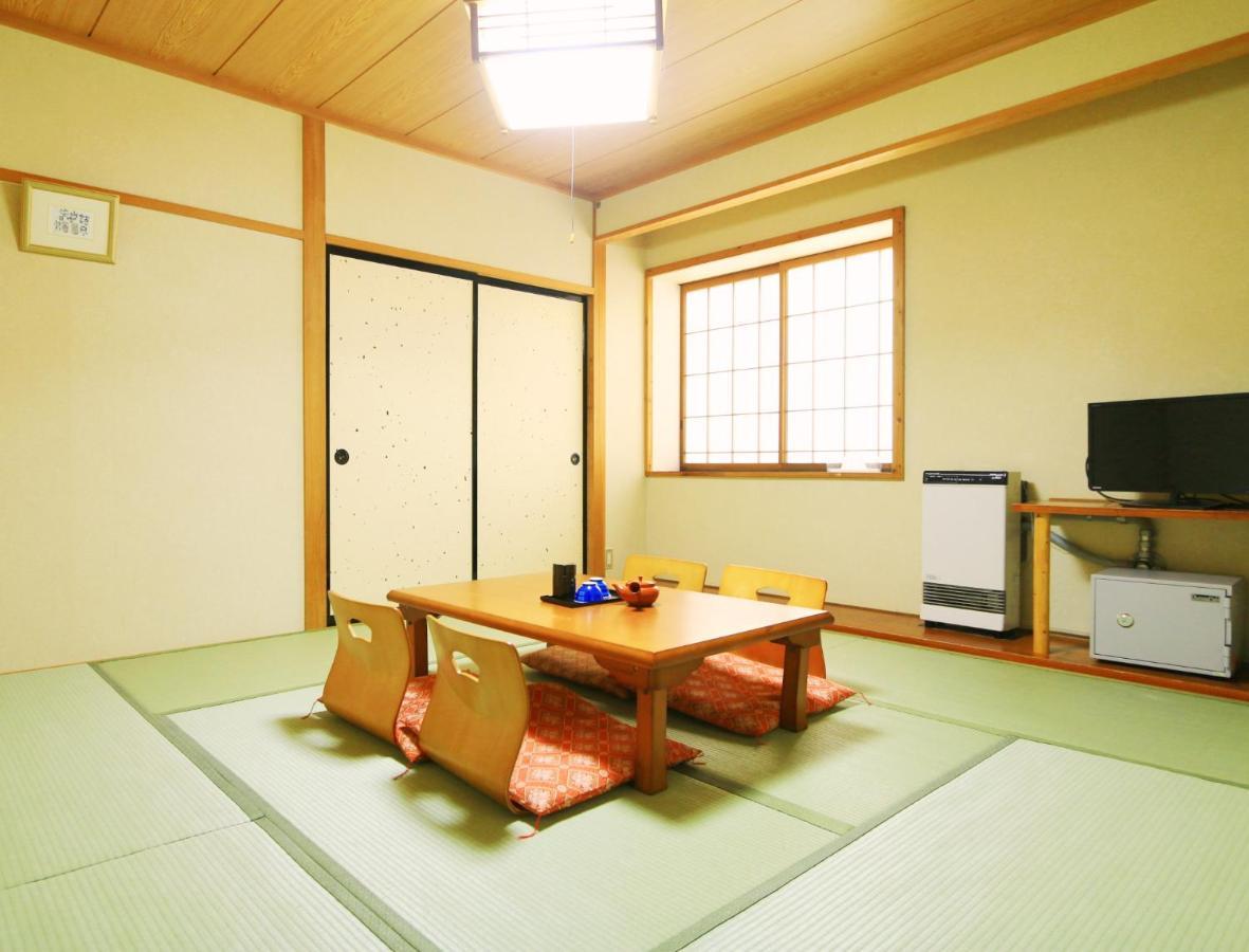 Kawatatsu Hotel Nozawaonsen Exterior photo